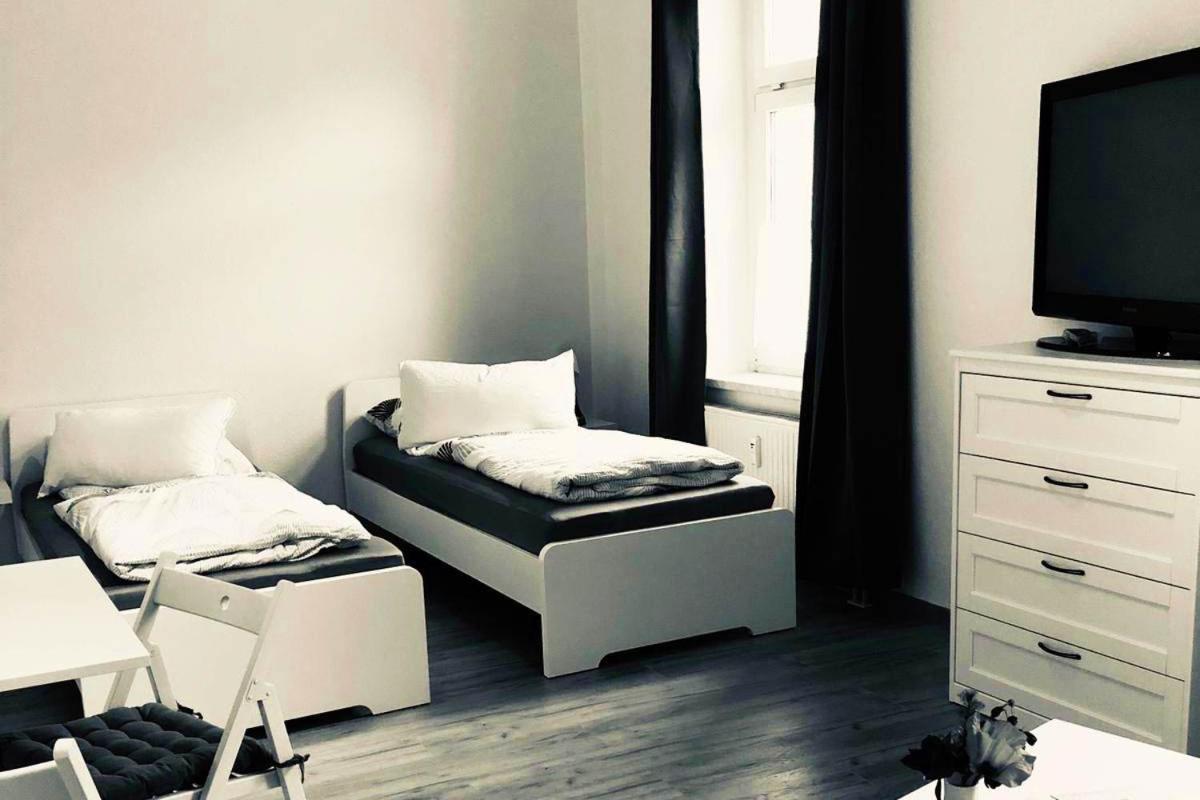 Ferienwohnung In Zwickau Ngoại thất bức ảnh